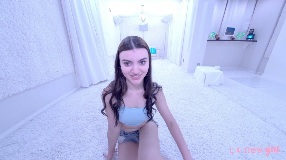 Julia James 4K VR Striptease - Intense Tease