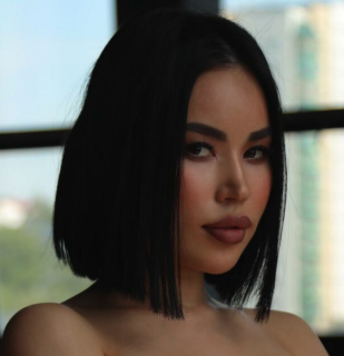 AiculQ Pornstar