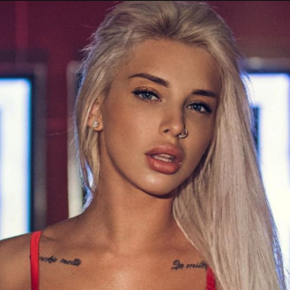 AbbyQ Pornstar