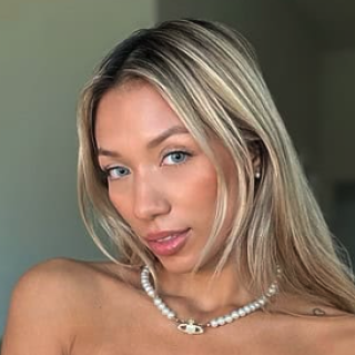 Victoria Lit Pornstar