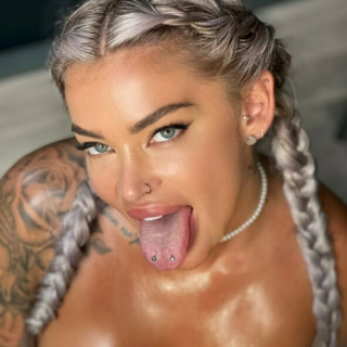 Hayley Davies Pornstar