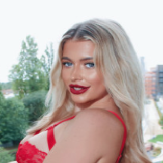 Darcy May - Pornstar Profile on xMonter