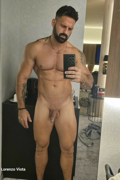 Lorenzo Viota Pornstar