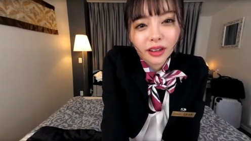 Beauty Advisor - Yuna Ogura P1