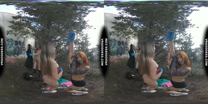 Nude Graffiti Painting Girls Cheri Josie Poppy Love Tagging Naked Outdoors - Image 9